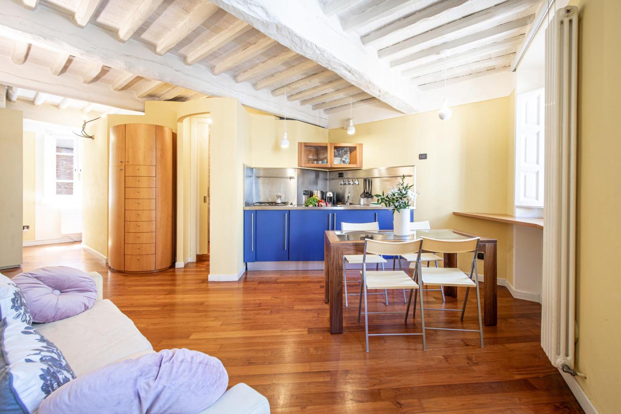 דירות לוקה A Casa Di Irene מראה חיצוני תמונה